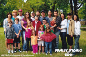 verna-with-some-family-members-1