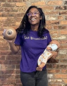 Mecca giving a breastfeeding class